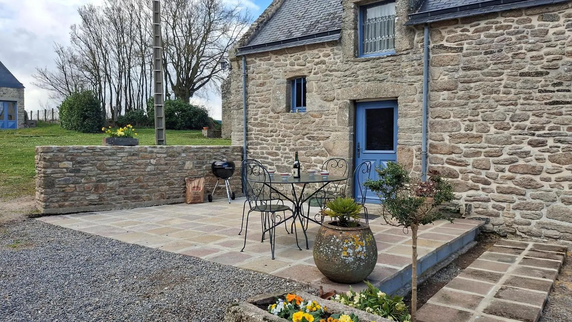 2 Bedroom Stunning Home In Caden 0*,
